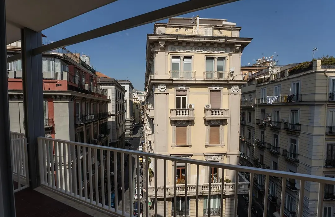 Greros H. Rooms Napoli Centro By Clapa Group Dislocated Hospitality-1